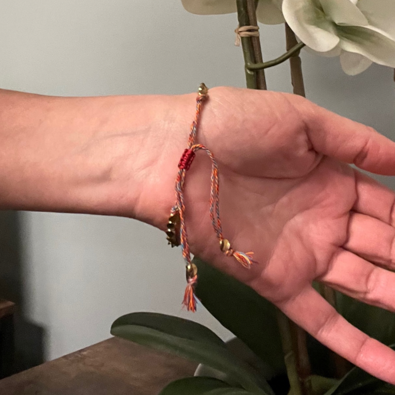 Copper string bracelet
