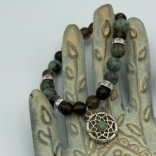 African turquoise encourages growth and development to foster a positive change from within. African turquoise is believed to help ease mood swings, encourage acceptance, and soothe feelings of emotional aggravation resulting in a more optimistic attitude towards life. This stone inspires structure and balance to awaken one to their intended purpose.